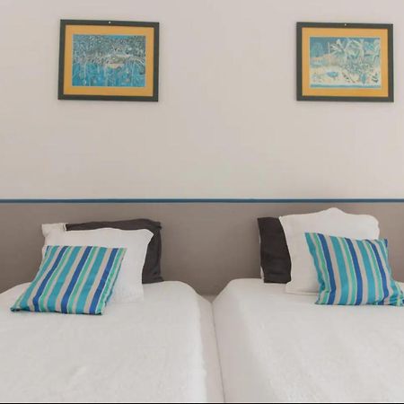 Апартаменты Un Pied-A-Terre Face A La Marina Le Marin Экстерьер фото