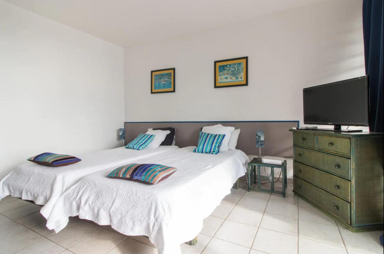 Апартаменты Un Pied-A-Terre Face A La Marina Le Marin Экстерьер фото