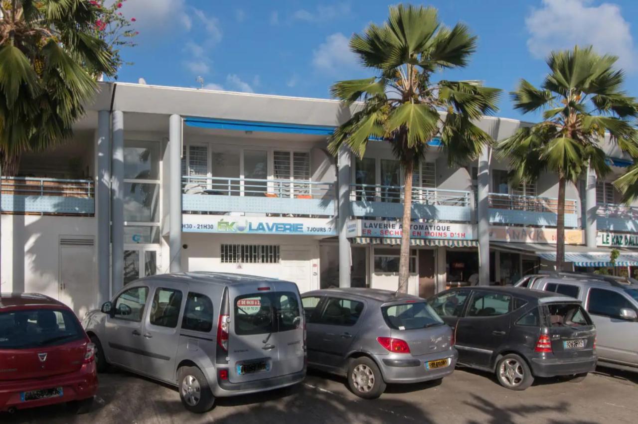 Апартаменты Un Pied-A-Terre Face A La Marina Le Marin Экстерьер фото